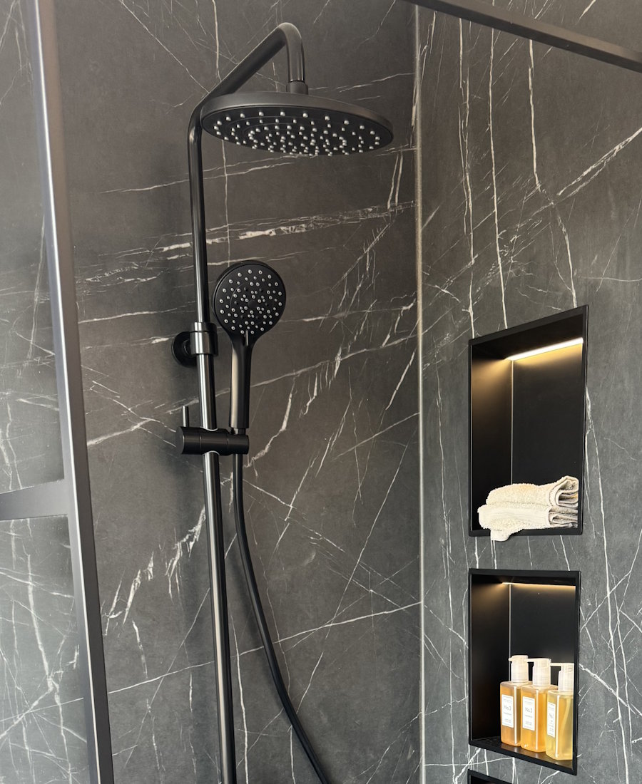 Showroom Mobile - 14